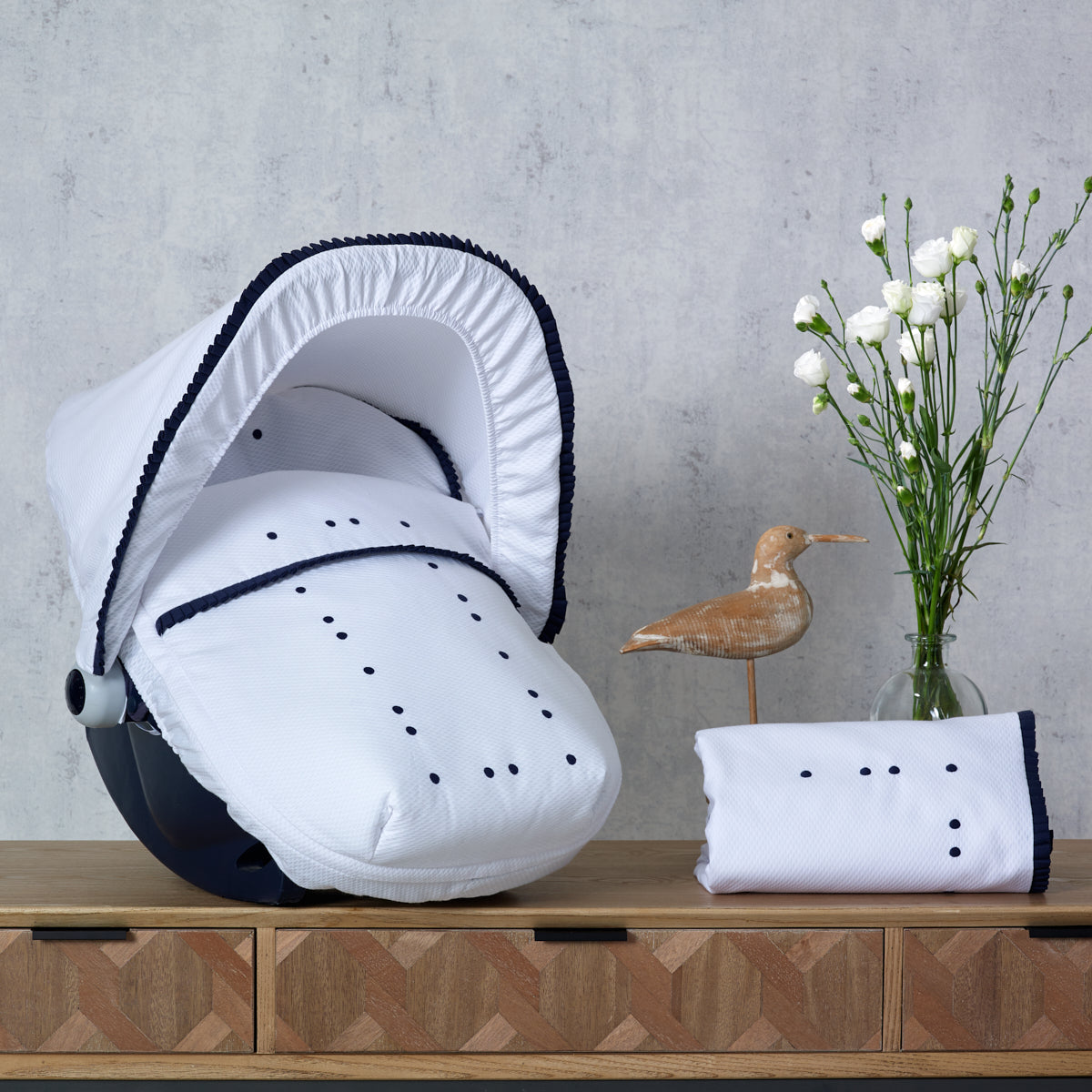 *MADE TO ORDER* Bombon Car Seat Cover