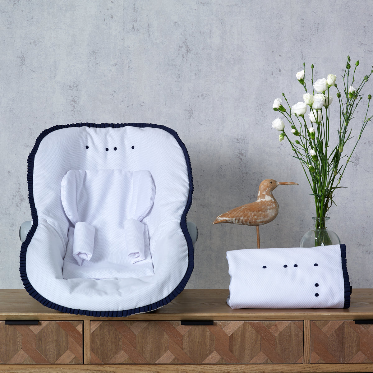 *MADE TO ORDER* Bombon Car Seat Cover