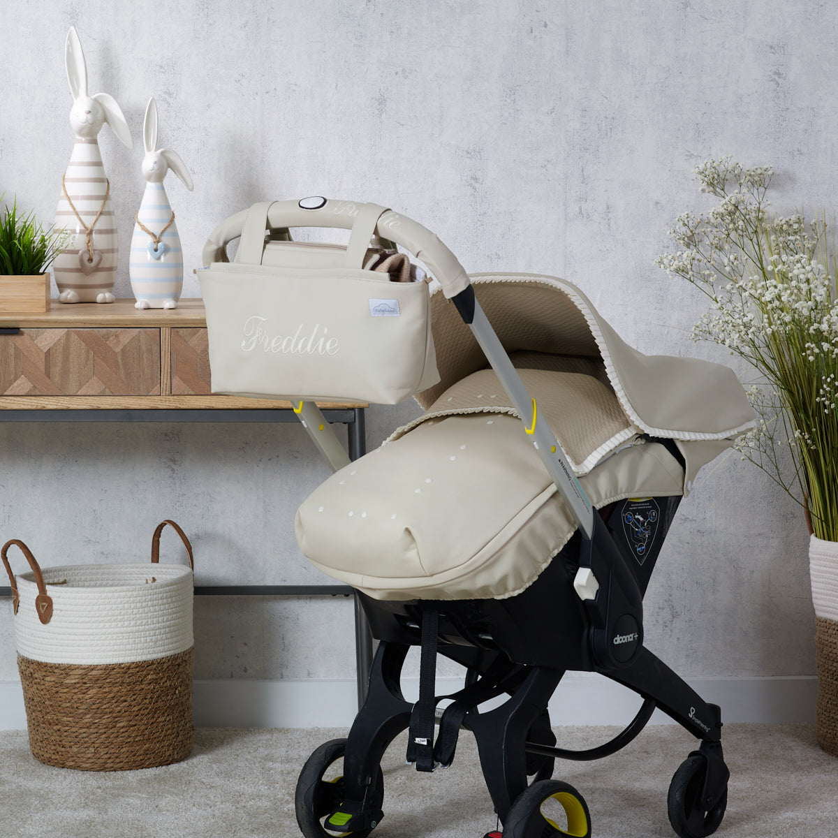 *MADE TO ORDER* Bombon Car Seat Cover