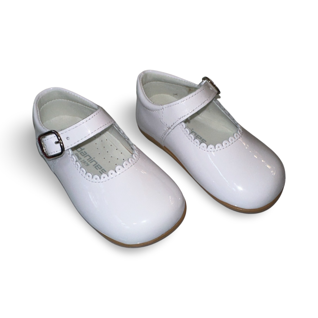 SS25 Andanines White Patent Mary Jane’s