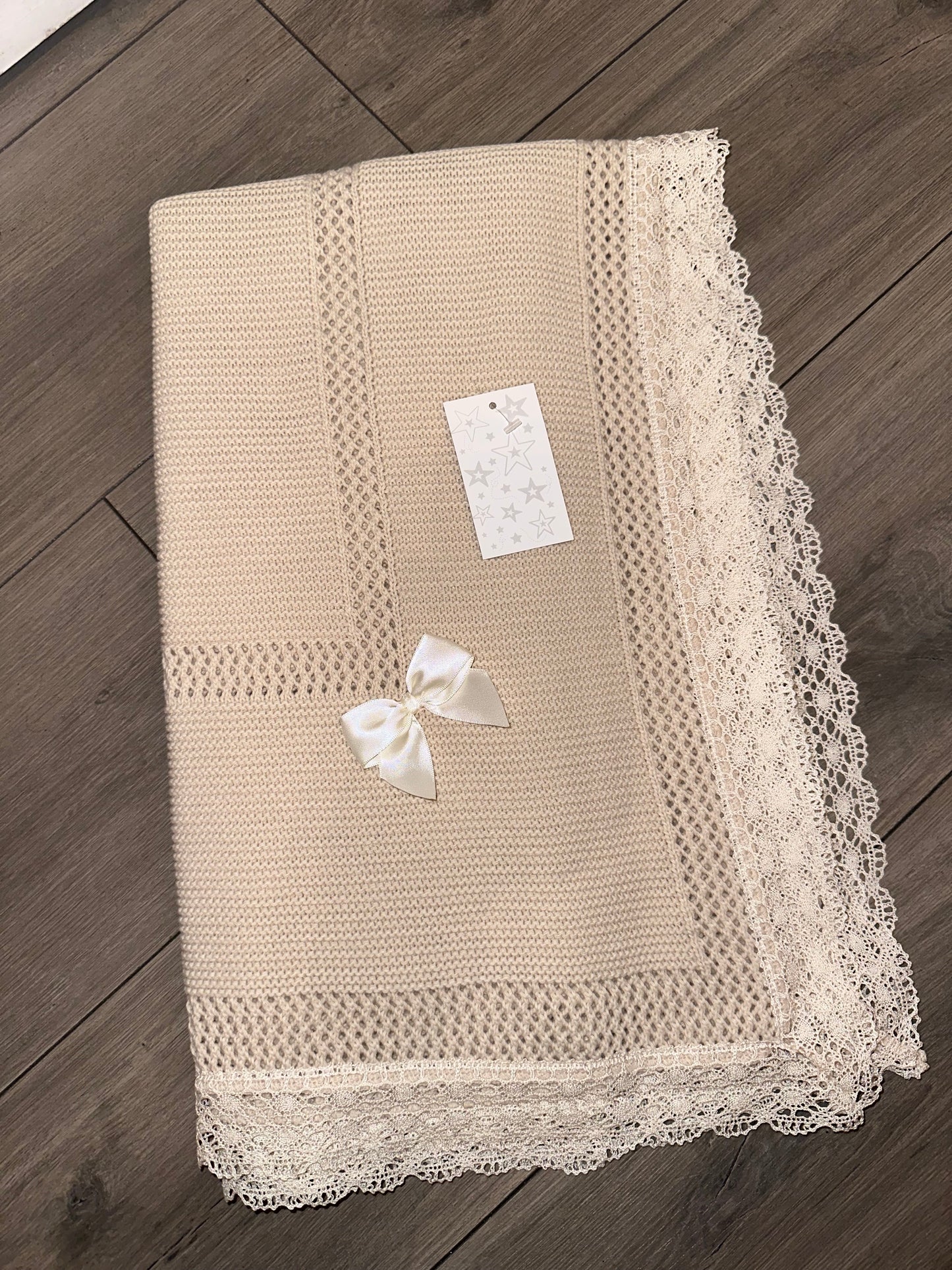 Little Stars Camel Lace Trim Blanket with Bow