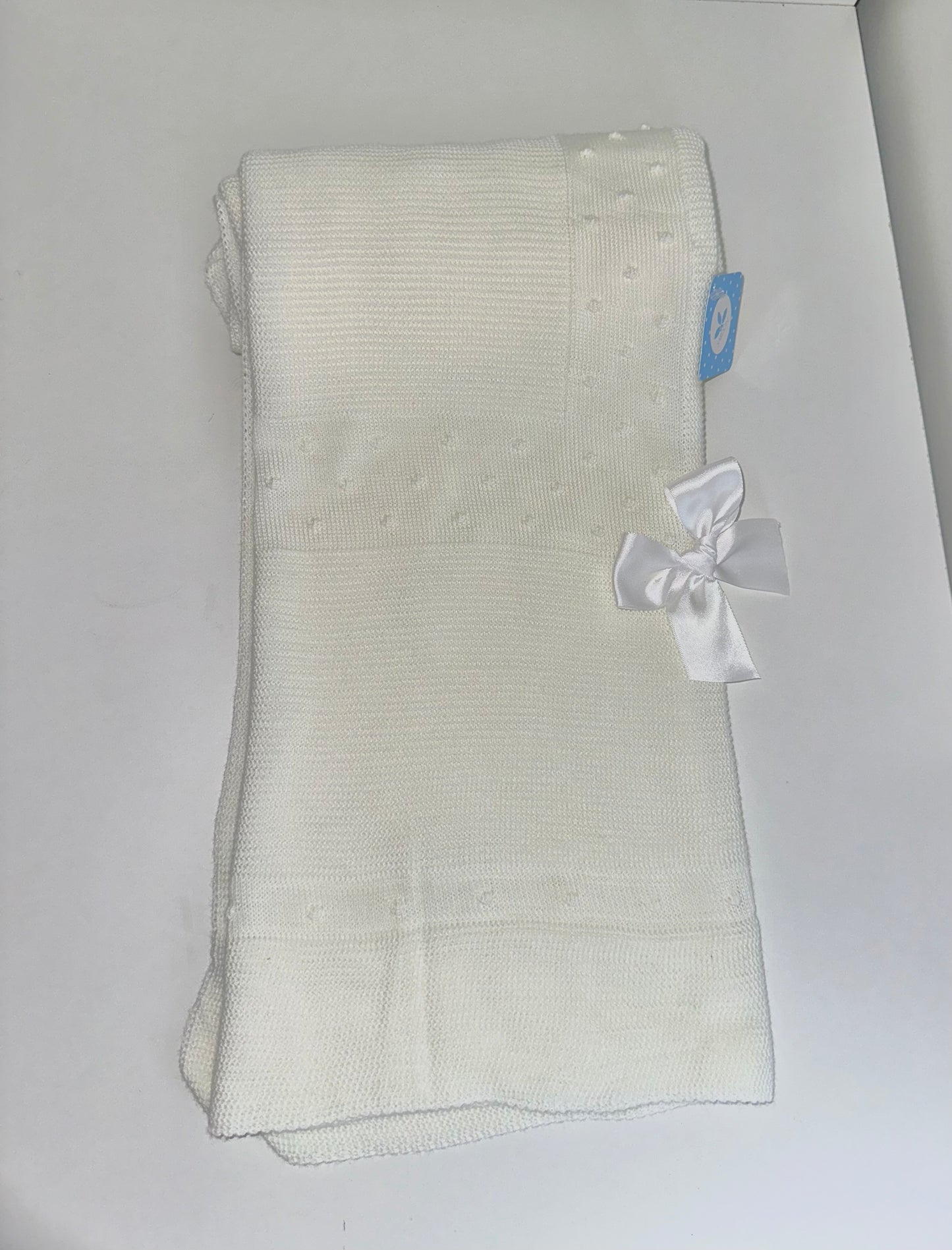 SS25 Sardon Baby Ivory Gift Boxed Shawl