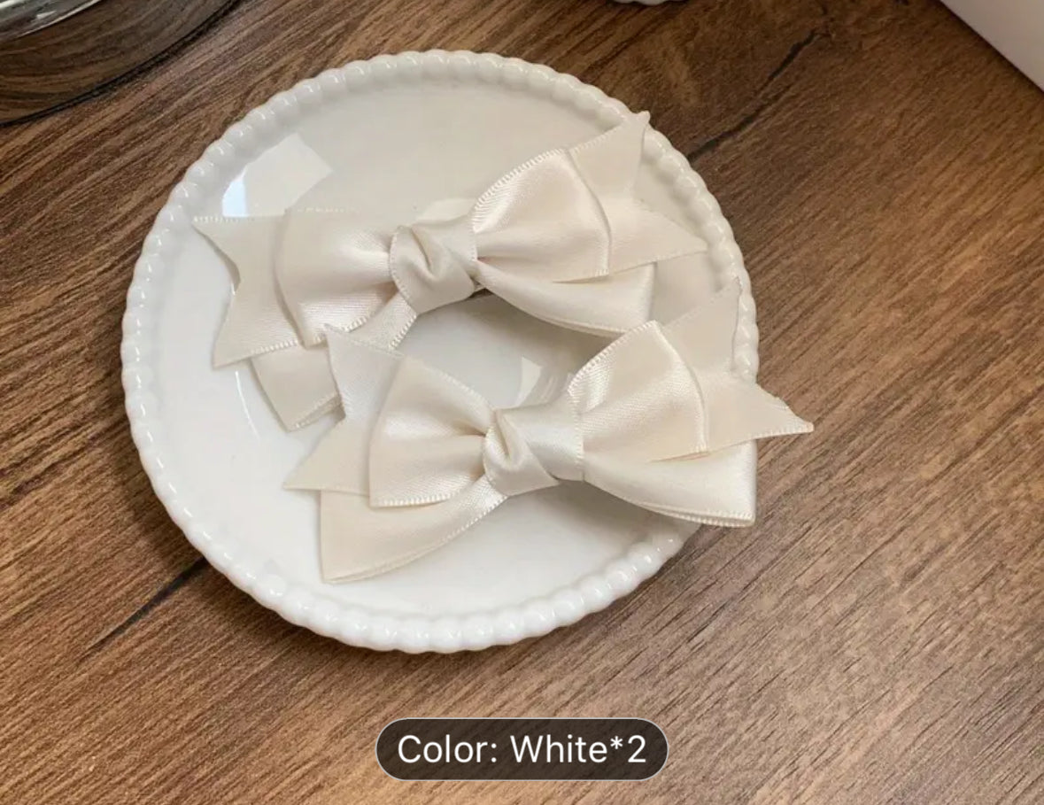 Little Stars ‘Ivory’ Satin Hair Bow Pair