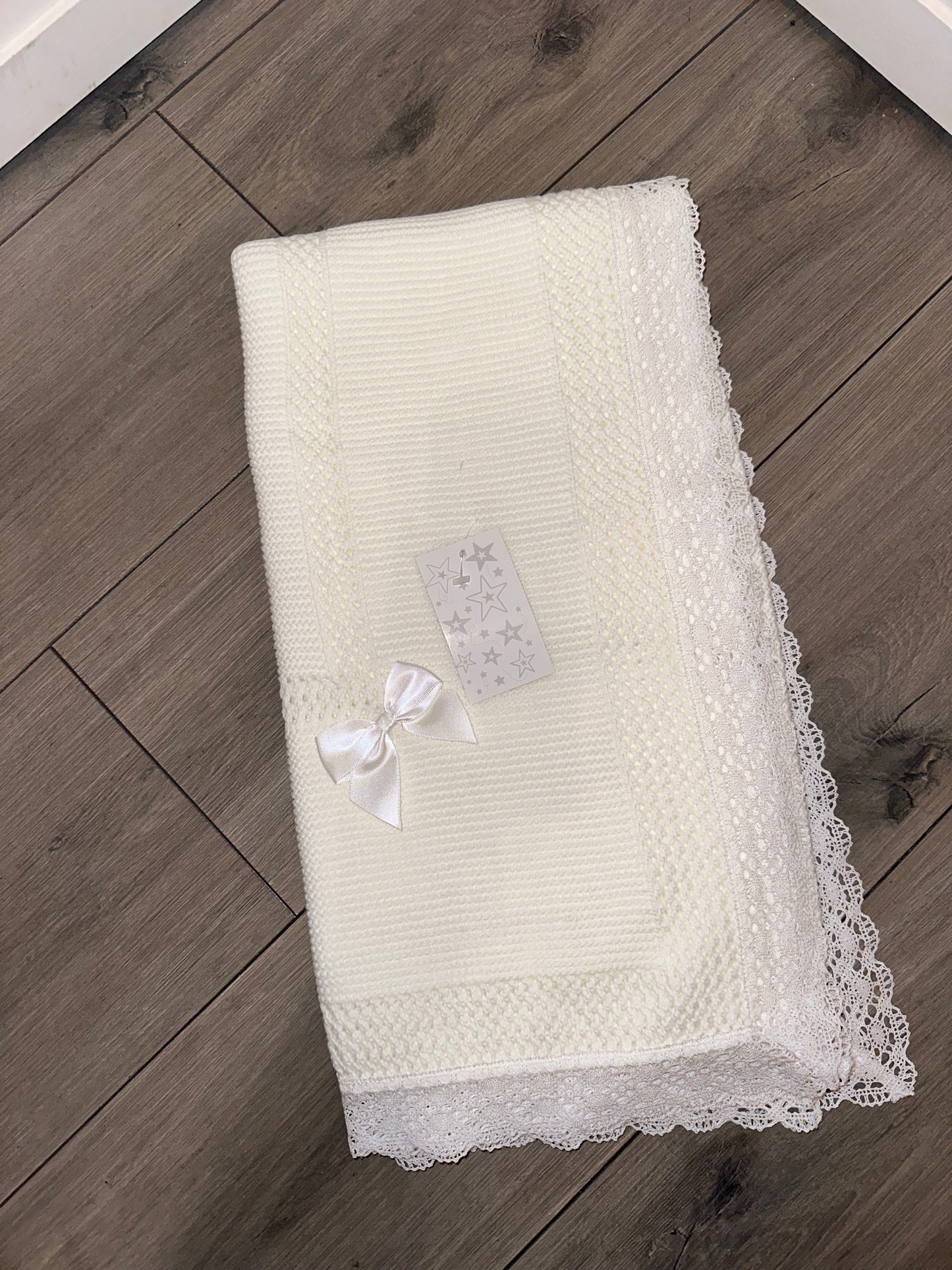 Little Stars White Lace Trim Blanket with Bow