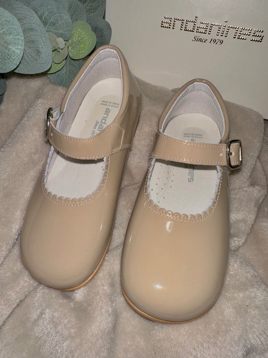 Girls Mary Janes Camel Patent