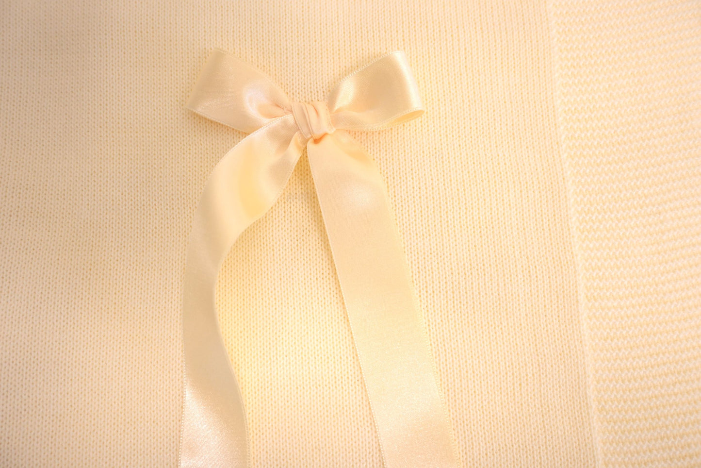 Pex Lara Lemon Shawl