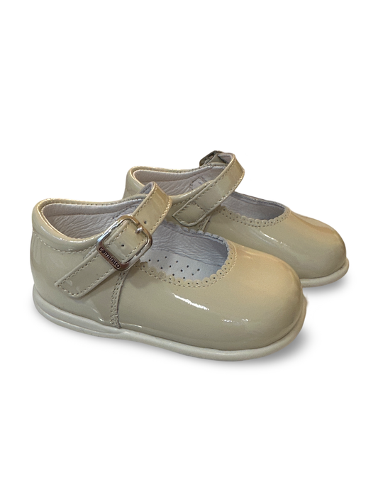 Caminito Toddler Girls Beige Patent Mary Jane Shoe